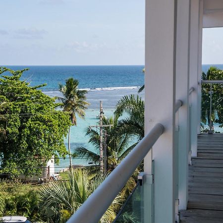 Hotel Neptuno Refugio Boca Chica Exterior photo