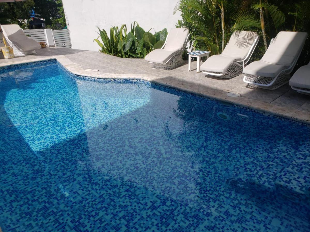 Hotel Neptuno Refugio Boca Chica Exterior photo
